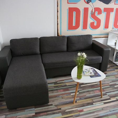 Croma Holiday Petrosani Apartament Zewnętrze zdjęcie
